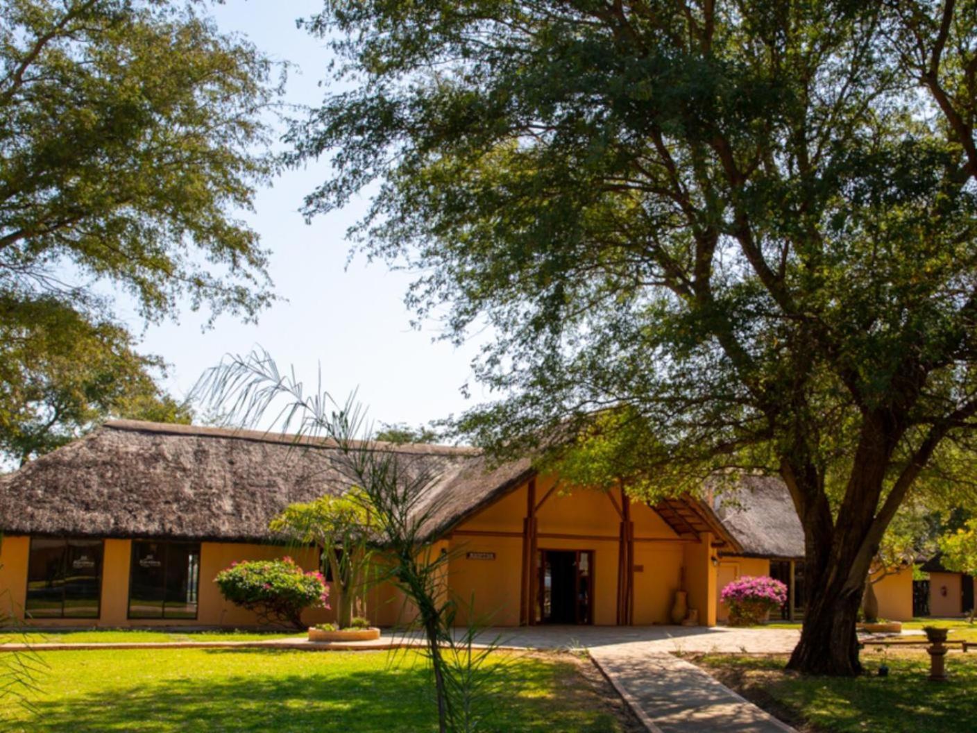 Kayova River Lodge Ndiyona Esterno foto