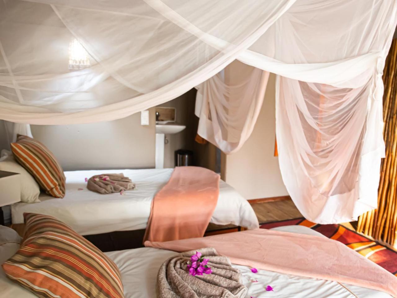 Kayova River Lodge Ndiyona Esterno foto